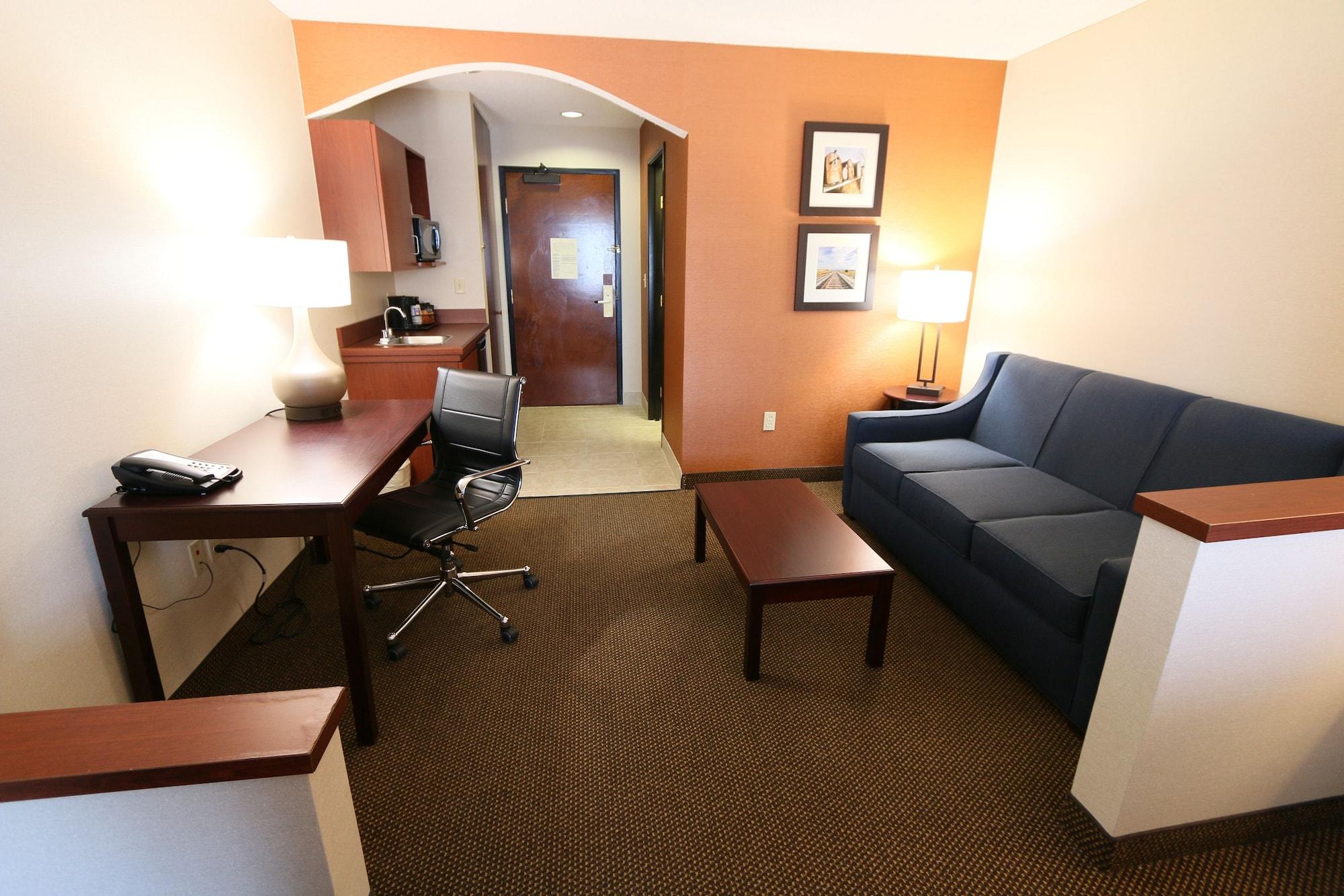 Comfort Inn & Suites Hutchinson Luaran gambar
