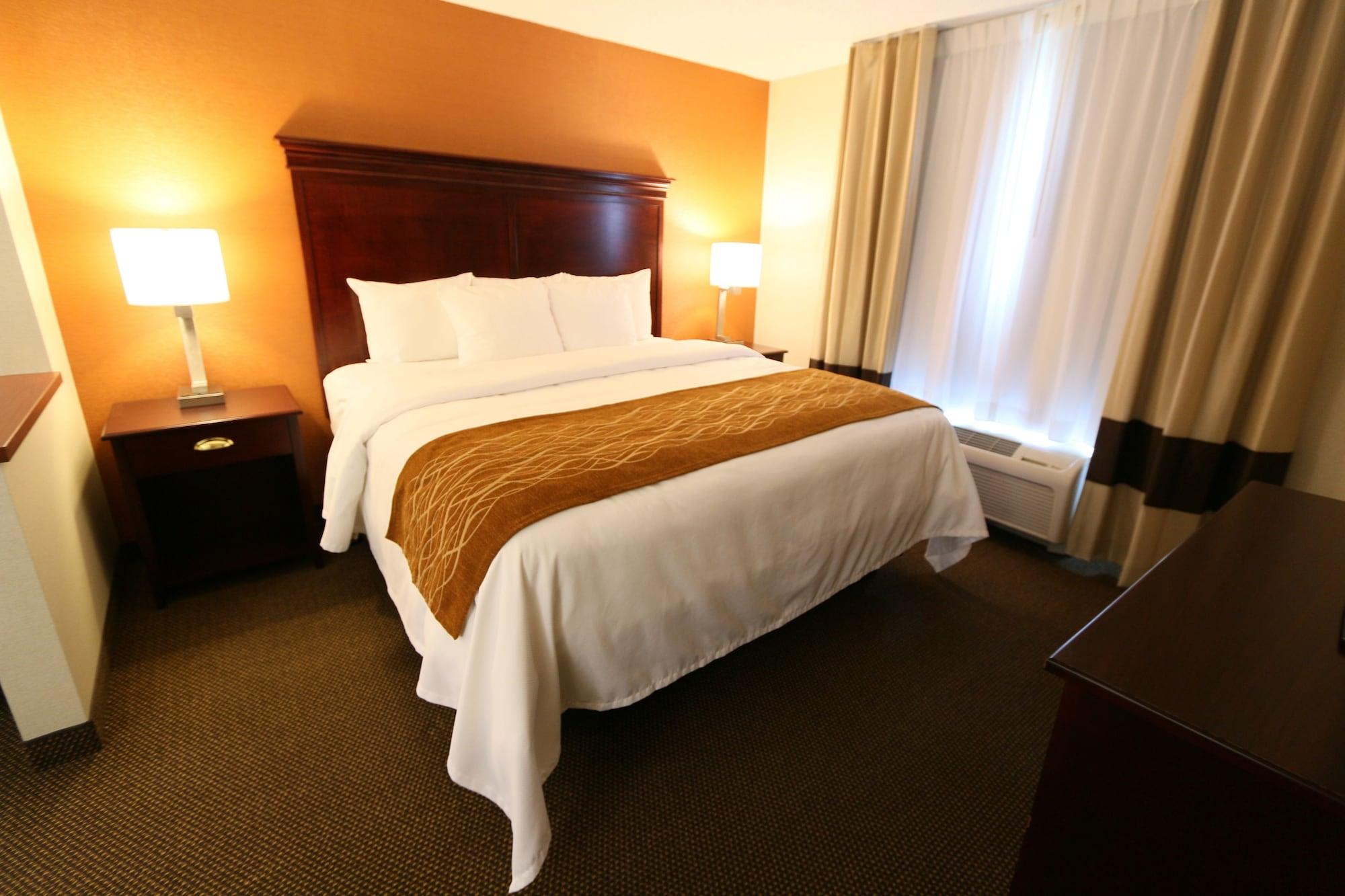 Comfort Inn & Suites Hutchinson Luaran gambar