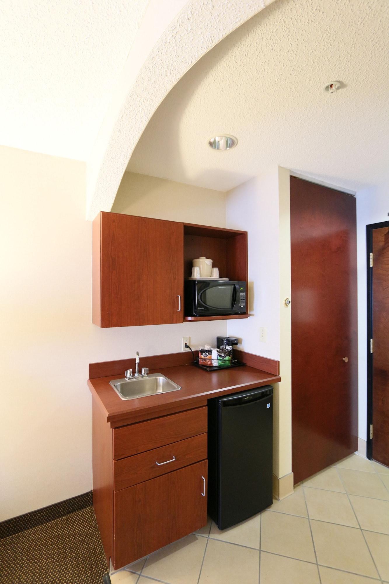Comfort Inn & Suites Hutchinson Luaran gambar