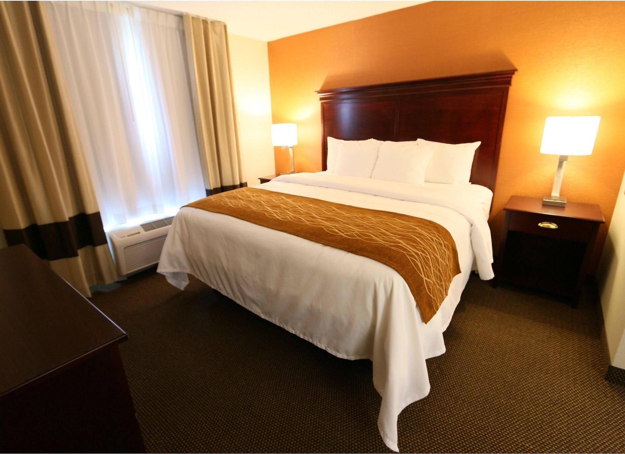 Comfort Inn & Suites Hutchinson Luaran gambar