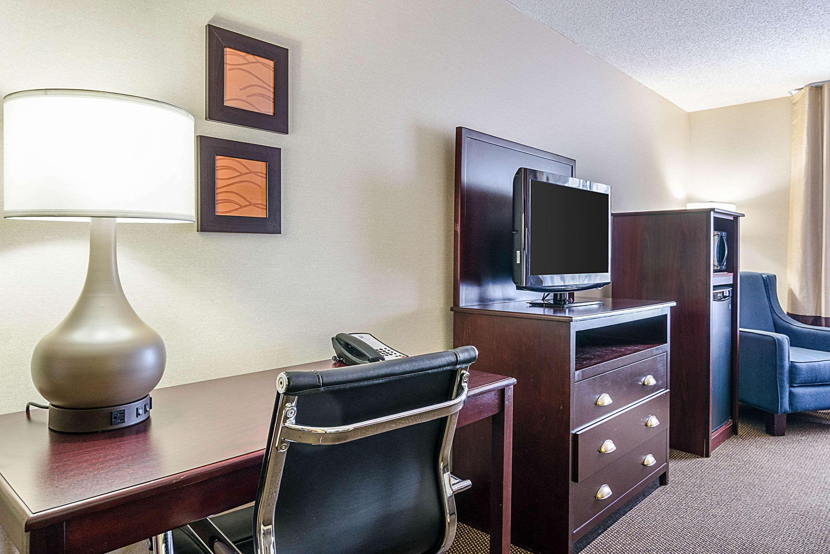 Comfort Inn & Suites Hutchinson Luaran gambar