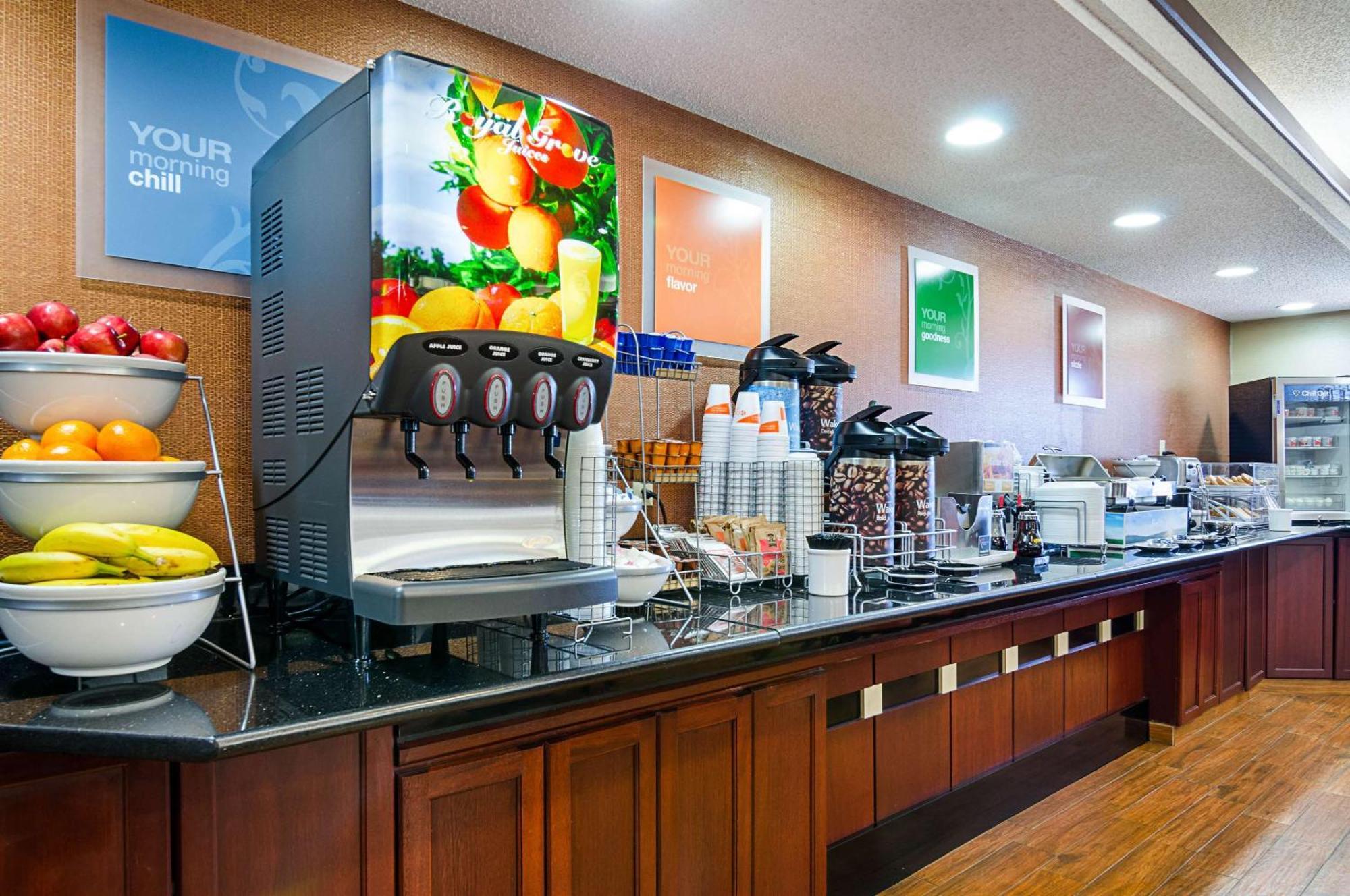 Comfort Inn & Suites Hutchinson Luaran gambar