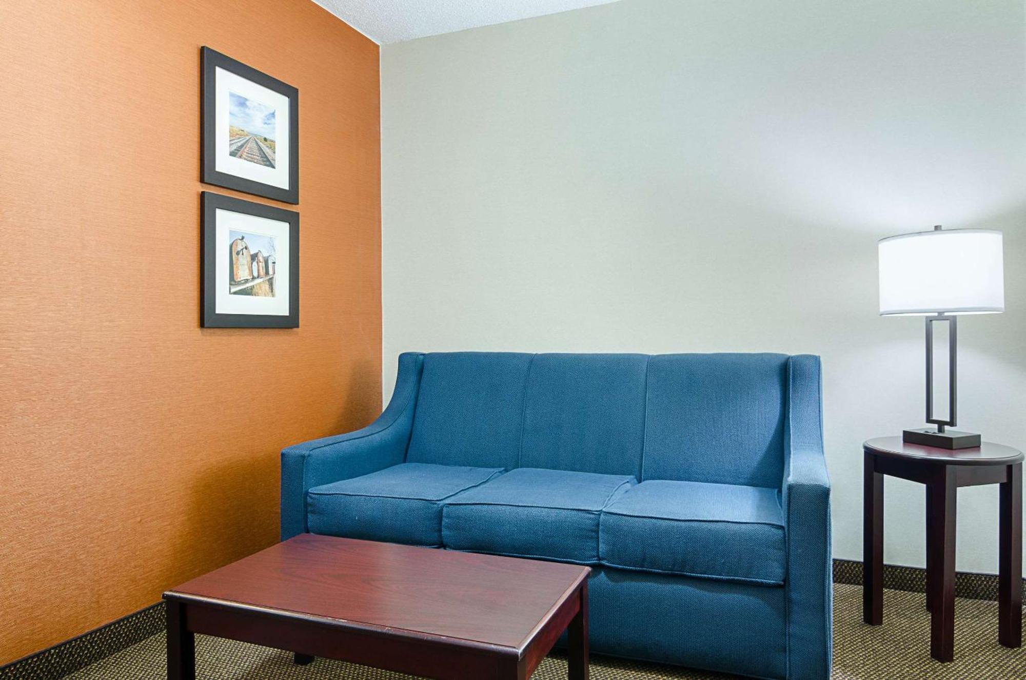 Comfort Inn & Suites Hutchinson Luaran gambar