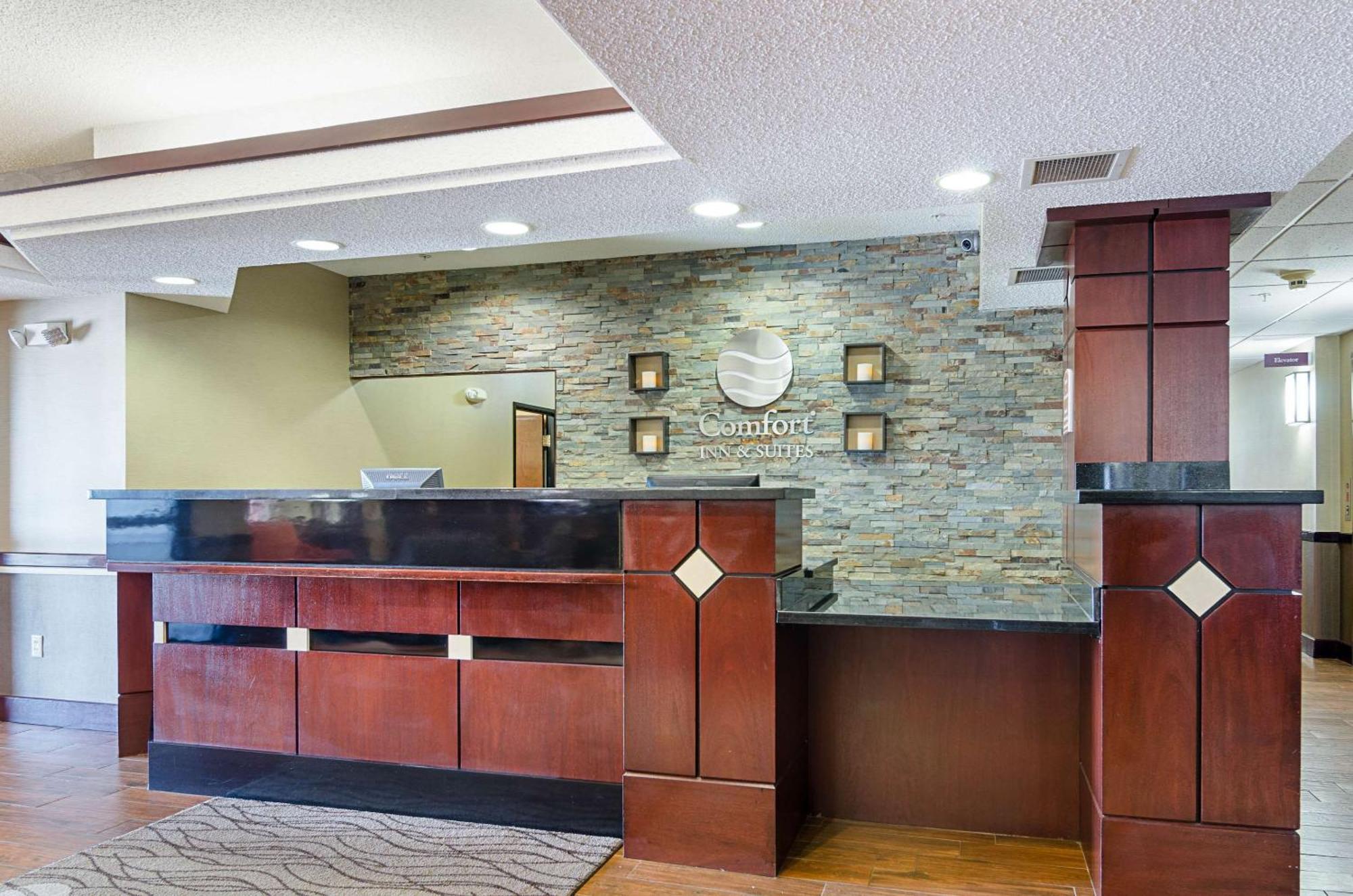 Comfort Inn & Suites Hutchinson Luaran gambar